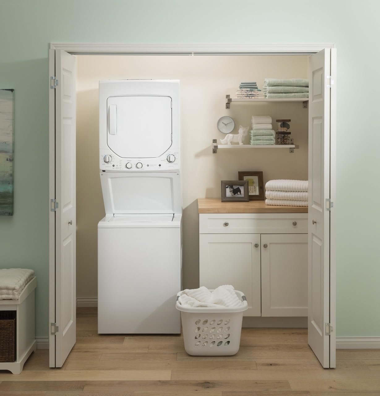 GE Unitized Spacemaker® 2.3 Cu. Ft. Washer and 4.4 Cu. Ft. Electric Dryer Laundry Center, 24-Inch, White – GUD24ESSMWW