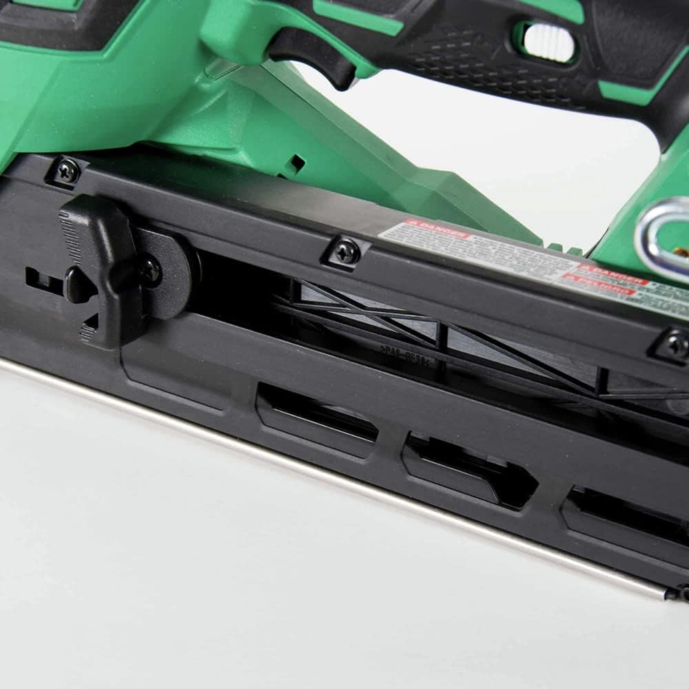 Metabo HPT 18V MultiVolt™ Cordless Framing Nailer Kit | Accepts 2-Inch up to 3-1/2-Inch Clipped & Offset Round Paper Strip Nails | 30 Degree Magazine | NR1890DCS