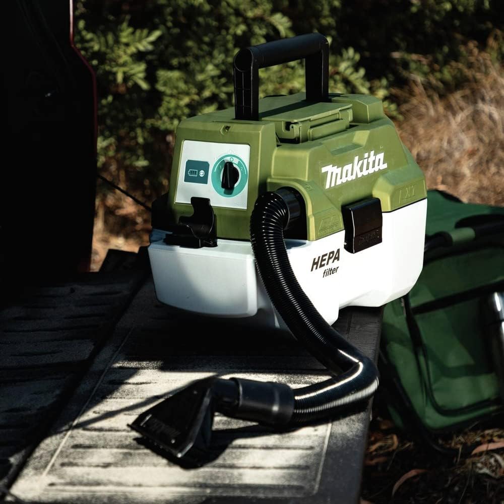 Makita ADCV11Z Outdoor Adventure™ 18V LXT® Brushless Wet/Dry Vacuum, Tool Only