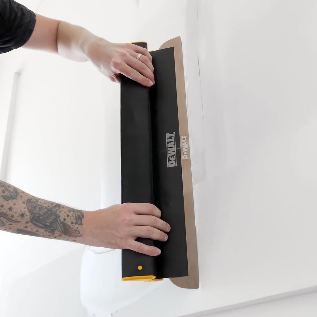 DEWALT Drywall Skimming Blade Set - 7', 10' & 16' Blades | Pro-Grade | Extruded Aluminum & European Stainless Steel Construction | High-Impact End Caps | 3-442