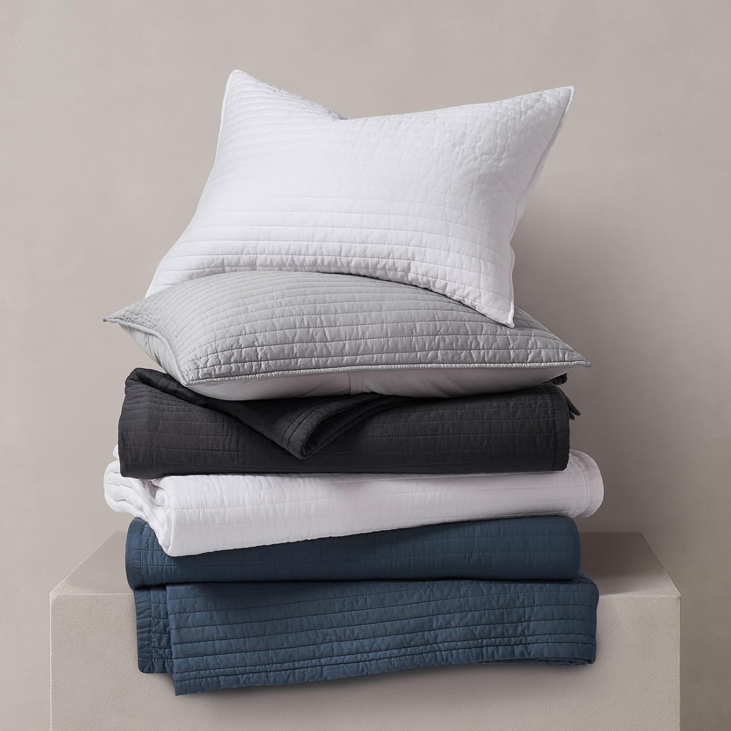 EVERGRACEHOME Cotton Sateen Quilt Set King Size, Pre-Washed Cotton Channel Stitch Coverlet Bedspread, 3 Pieces Lightweight Soft Bedding Sets for All Season, with 2 Pillow Shams, Washed Black