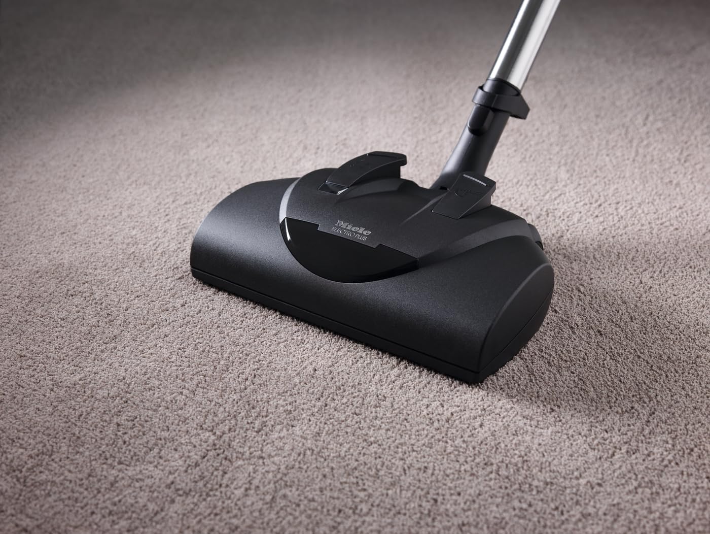 Miele Genuine Electro Plus Electrobrush SEB 228, Attachable Electric Floorhead for Cleaning Carpets, Compatible with Select Miele Vacuum Cleaners - 07359280