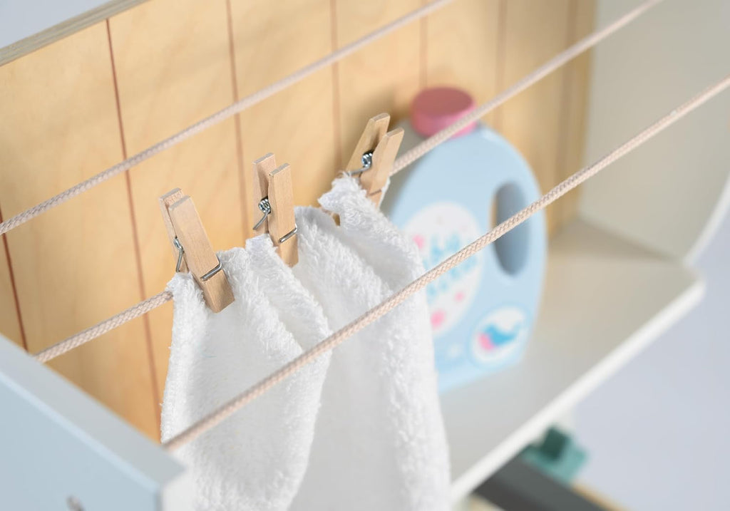 Tender Leaf Toys - Tender Leaf Laundrette - Wooden Laundry Play Set for Kids - Includes Washer/Dryer, Ironing Board, Basket, Pegs, and Accessories - Encourages Imaginative Role-Play - Age 3+