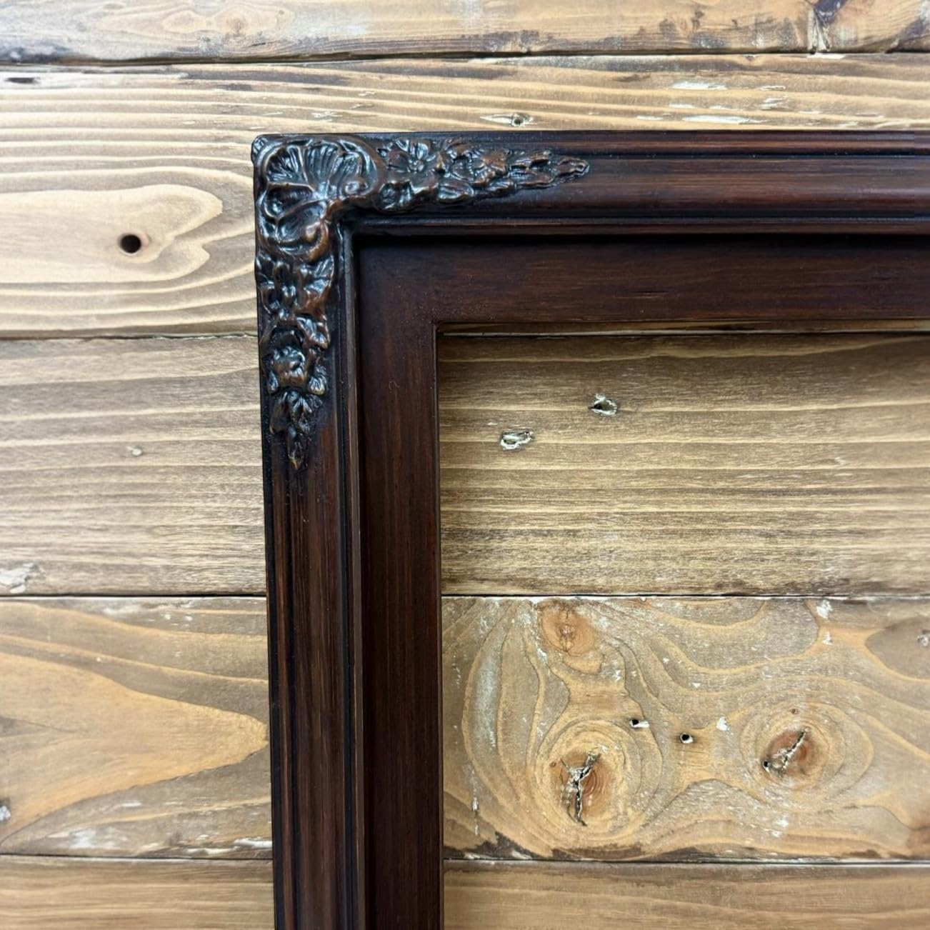32, 43, 50 & 55 Inch Handmade wood ornate TV Frame for Samsung The Frame TV. Dark Walnut Finish (not for use with other models) (32 INCH)