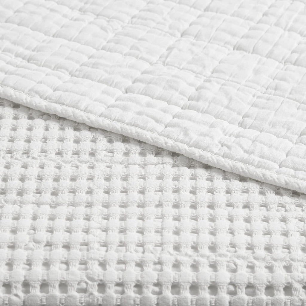 Levtex Home Mills Waffle Full/Queen Quilt Set (88x92in) with 2 Pillow Shams (26x20in) - Bright White - 100% Cotton Full/Queen Size Quilt Bedding Set - Lightweight, Soft, Pre-Washed