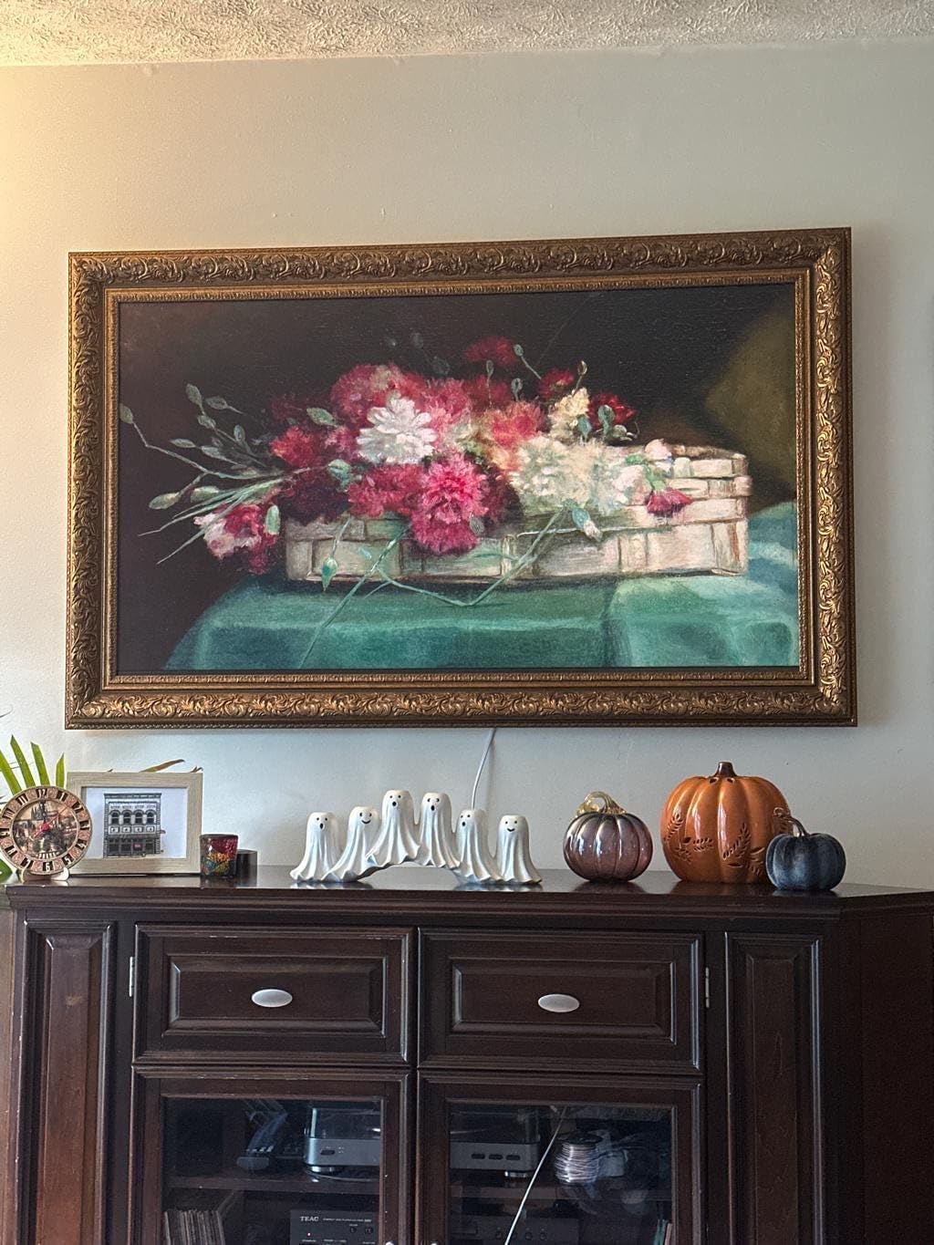 Elegant Vintage-Style Classic Vintage Deep Gold 50' TV Frame - Compatible ONLY with Samsung The Frame TVs (Fits 2021-2026 Models, Model Codes: 50LS03A/B/C/D/FA/HE)