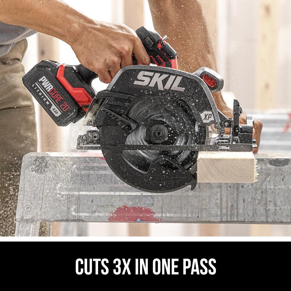 SKIL PWR CORE 20 Brushless 20V 7-1/4' 5300 RPM, Circular Saw Kit Including 4.0Ah Lithium Battery and Quick Charger-CR5440B-10