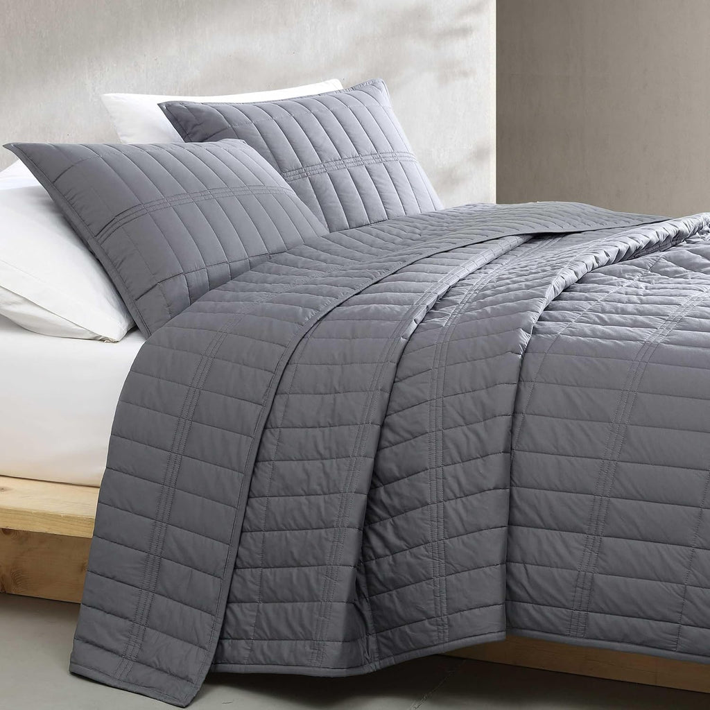 Calvin Klein - Queen Quilt Set, Cotton Percale Weave Bedding with Matching Shams, Crisp & Cool, Oeko-Tex Certified (Washed Percale Graphite Grey)