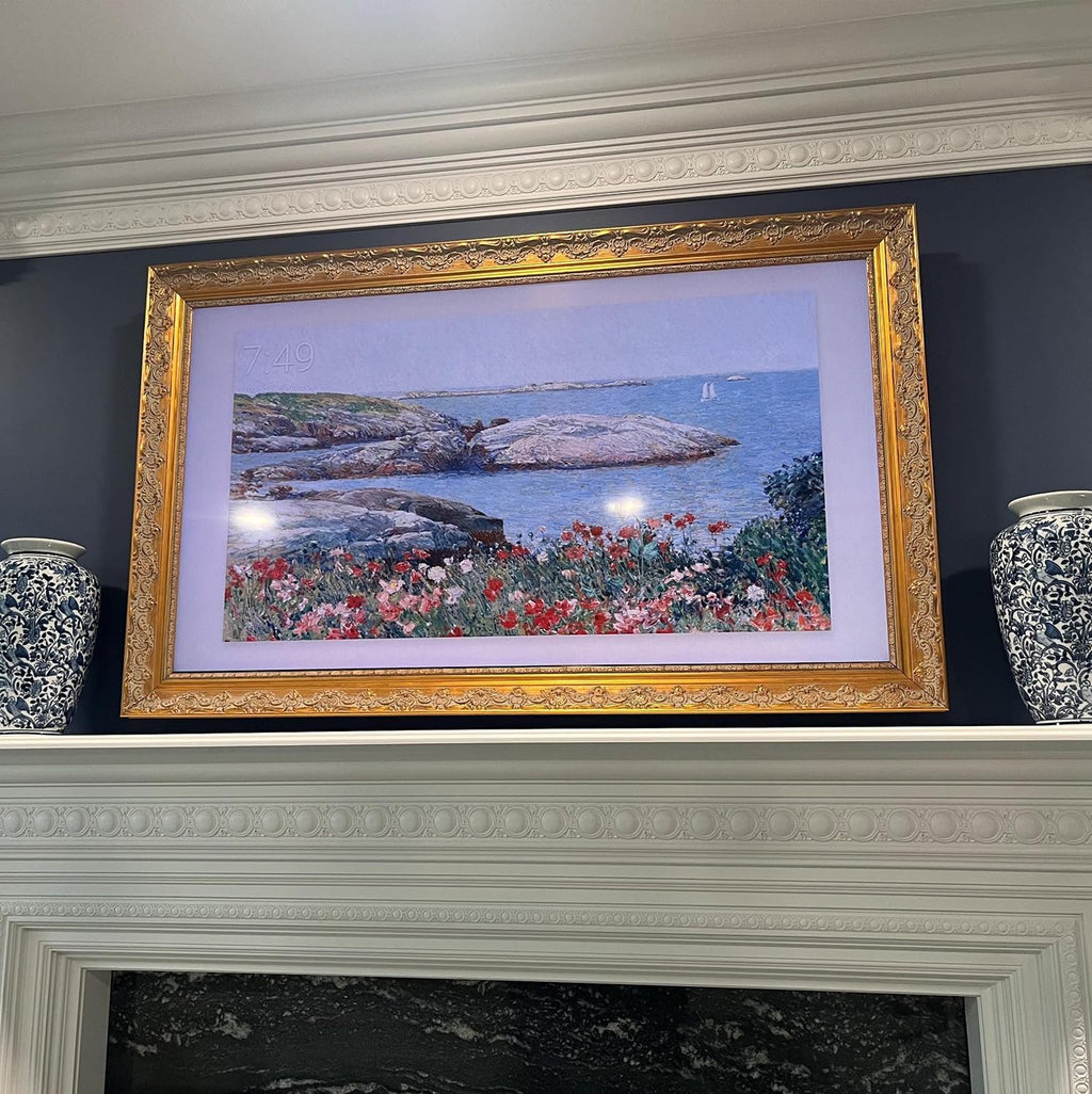 Baroque Gold 32' TV frame - Compatible ONLY with Samsung The Frame TVs (Fits 2021-2025 models, model codes:32LS03A/B/C/FA)