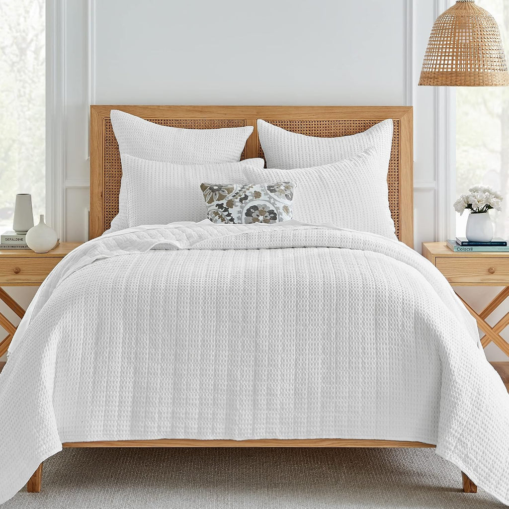 Levtex Home Mills Waffle Full/Queen Quilt Set (88x92in) with 2 Pillow Shams (26x20in) - Bright White - 100% Cotton Full/Queen Size Quilt Bedding Set - Lightweight, Soft, Pre-Washed