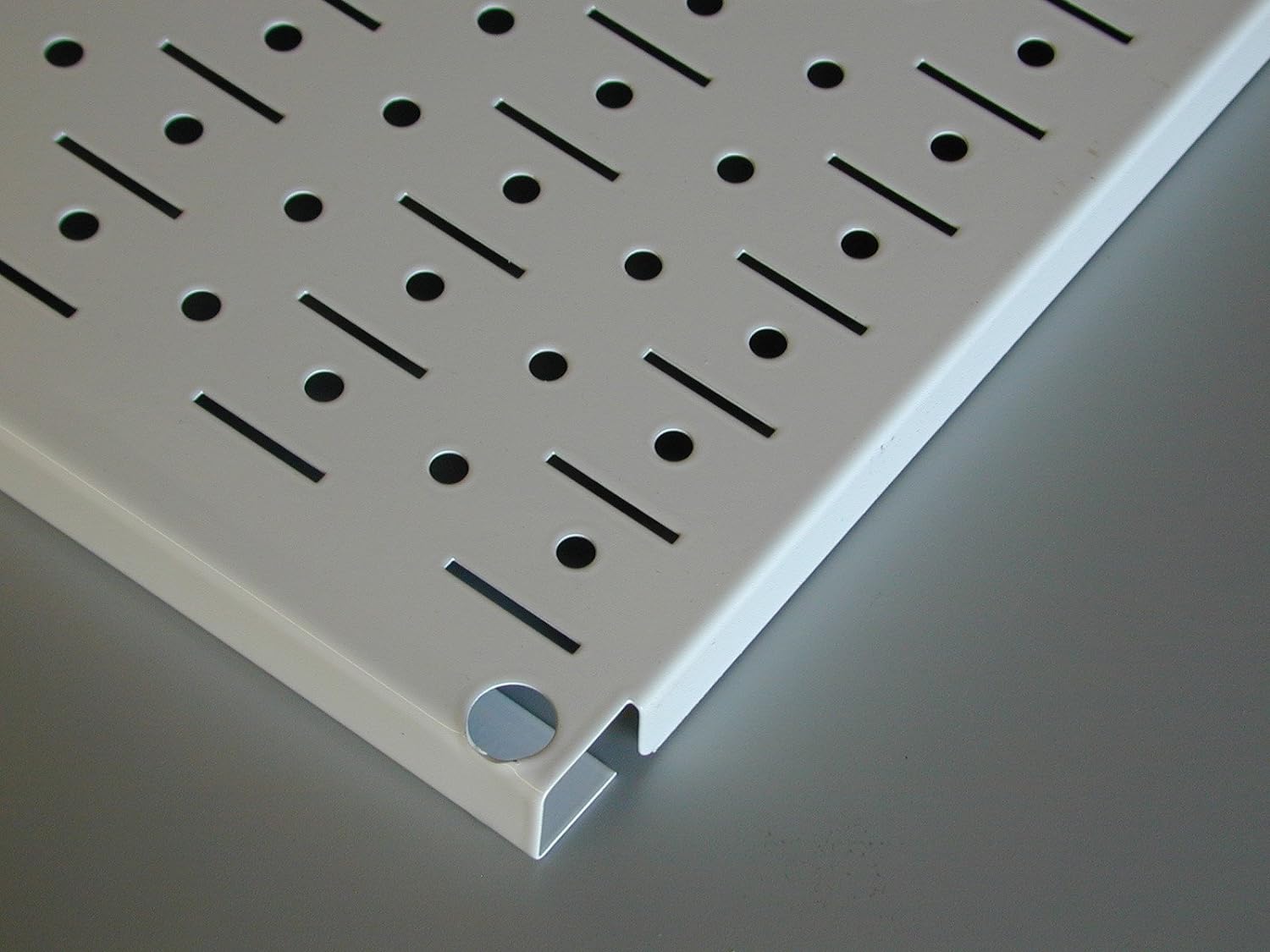 Wall Control 30-WGL-200GVR Galvanized Steel Pegboard Tool Organizer,Galv/Red