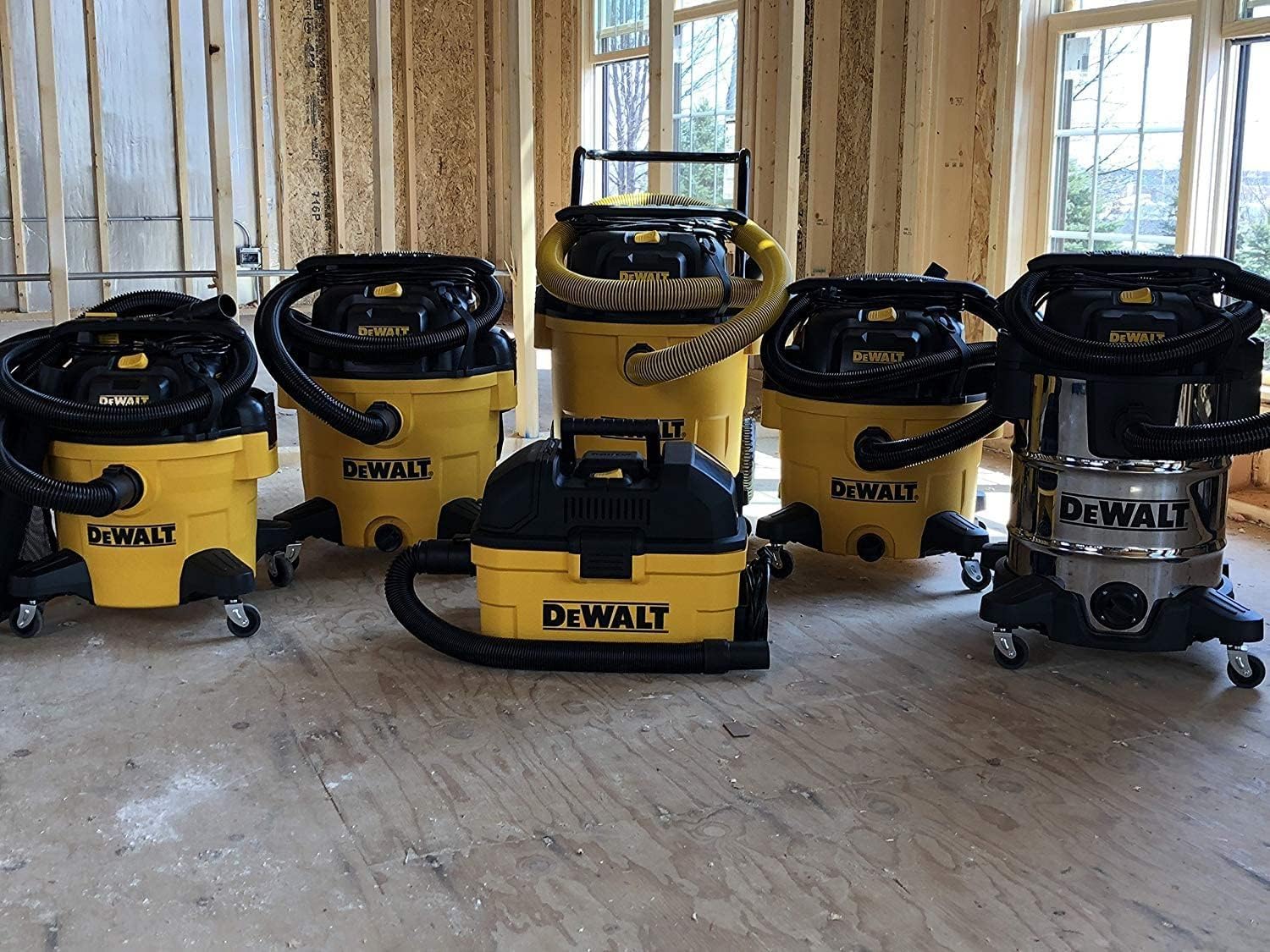 DEWALT 14 Gallon Poly Shop Vacuum Wet/Dry, 6 Peak HP, Cart Style Wet/Dry/Blower 3 in 1 Multifunction Shop Vacuum, Built-in Drain, DXV14P