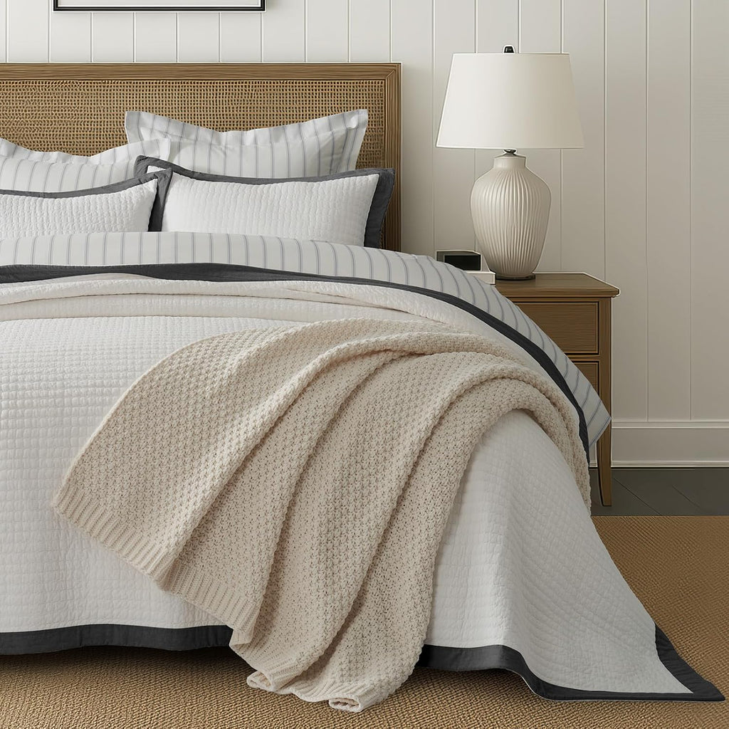 EVERGRACE Cotton Border Frame Tack-Stitch Quilt Bedding Set King Size, Coastal Oversized 3 Pieces Lightweight Bedspread Coverlet for All Season, with 2 Matching Shams, Washed Black