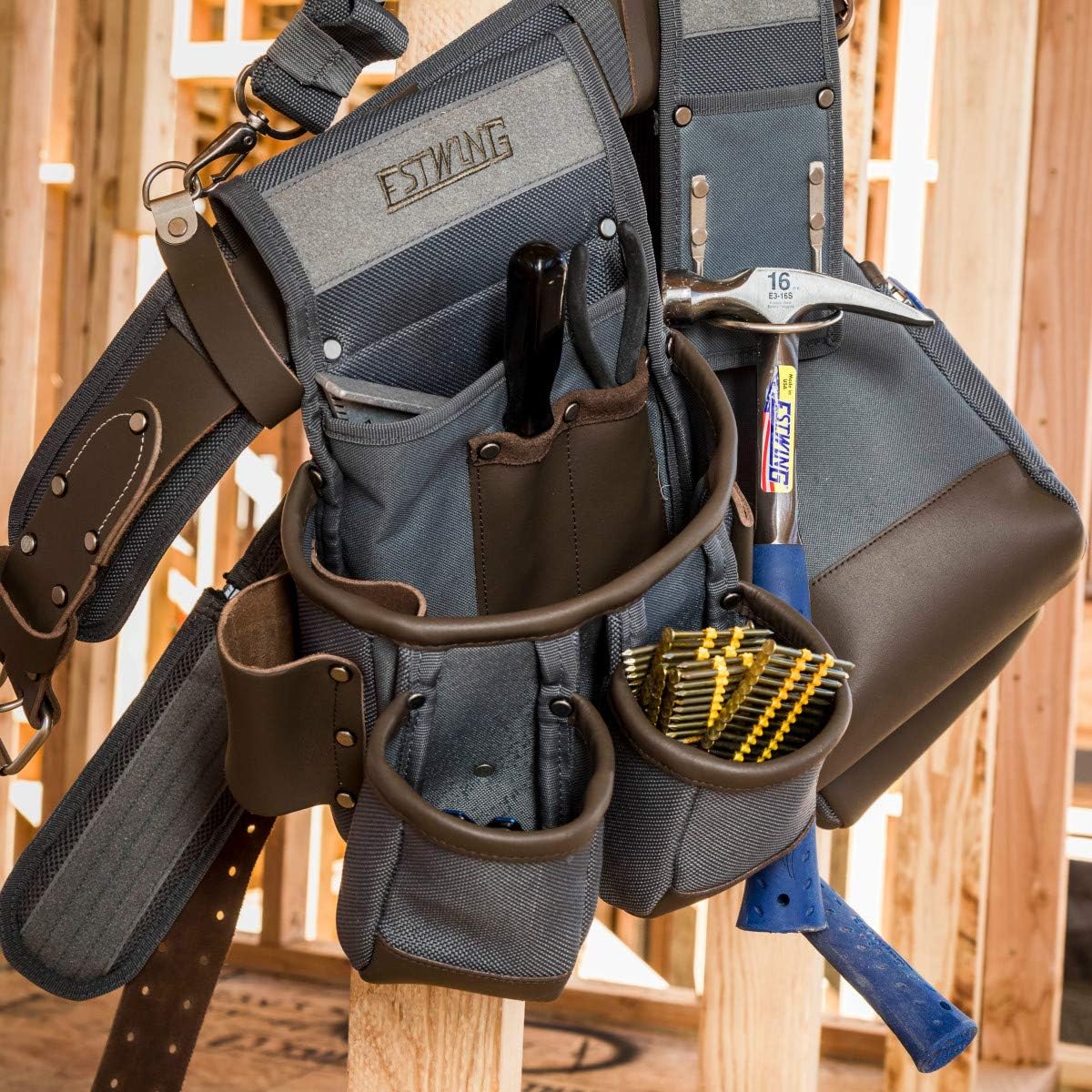 Estwing 13-Pocket Framer's Tool Rig, Durable Construction, Cooling Mesh-Padded Suspenders, Adjustable Padded Belt, Plentiful Storage
