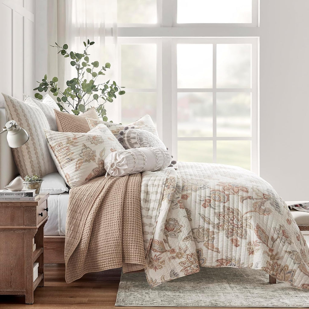 Levtex Home Mills Waffle Full/Queen Quilt Set (88x92in) with 2 Pillow Shams (26x20in) - Blush - Cotton Waffle Full/Queen Size Quilt Bedding Set - Lightweight, Soft, Pre-Washed