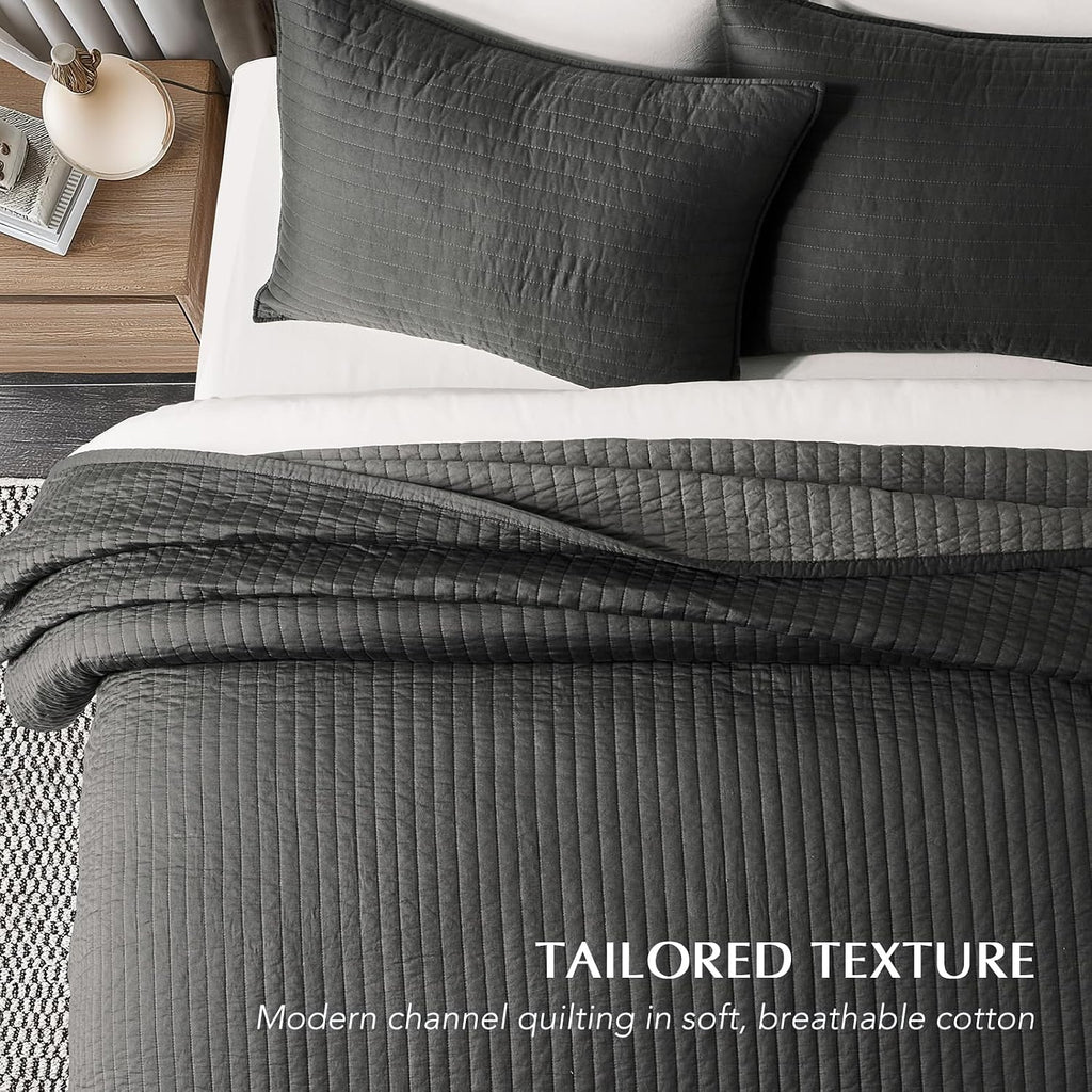 EVERGRACEHOME Cotton Sateen Quilt Set King Size, Pre-Washed Cotton Channel Stitch Coverlet Bedspread, 3 Pieces Lightweight Soft Bedding Sets for All Season, with 2 Pillow Shams, Washed Black