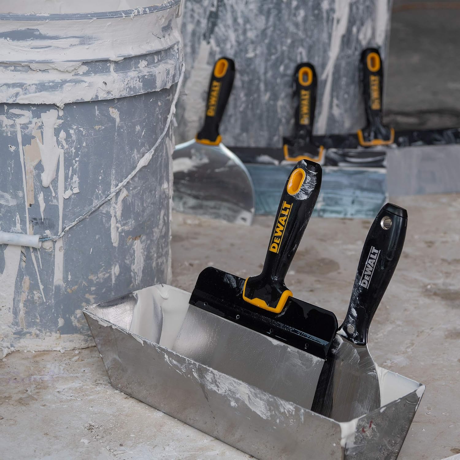 DEWALT DELUXE Stainless Hand Tool Set | 8/10/12' Taping Knives, 3/4/5/6/8' Putty Knives, 2 Mud Mixers + FREE BONUS 14' Mud Pan | DXTT-3-609