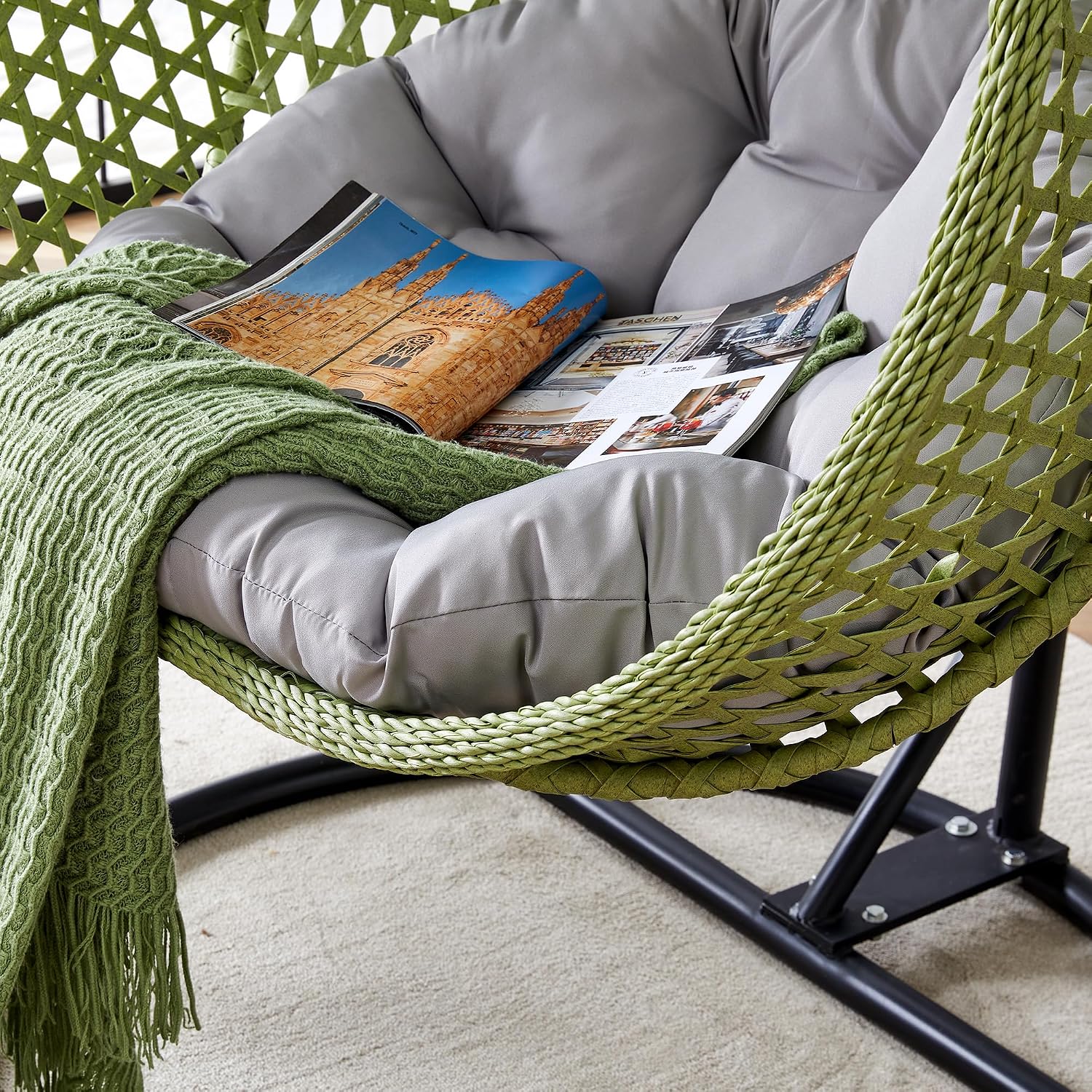 Egg Swing Chair with Stand,Green Swing Egg Chair with Stand, Rattan Hanging Egg with Soft Cushion, Outdoor Hanging with Foldable Basket and Metal Stand for Bedroom Patio