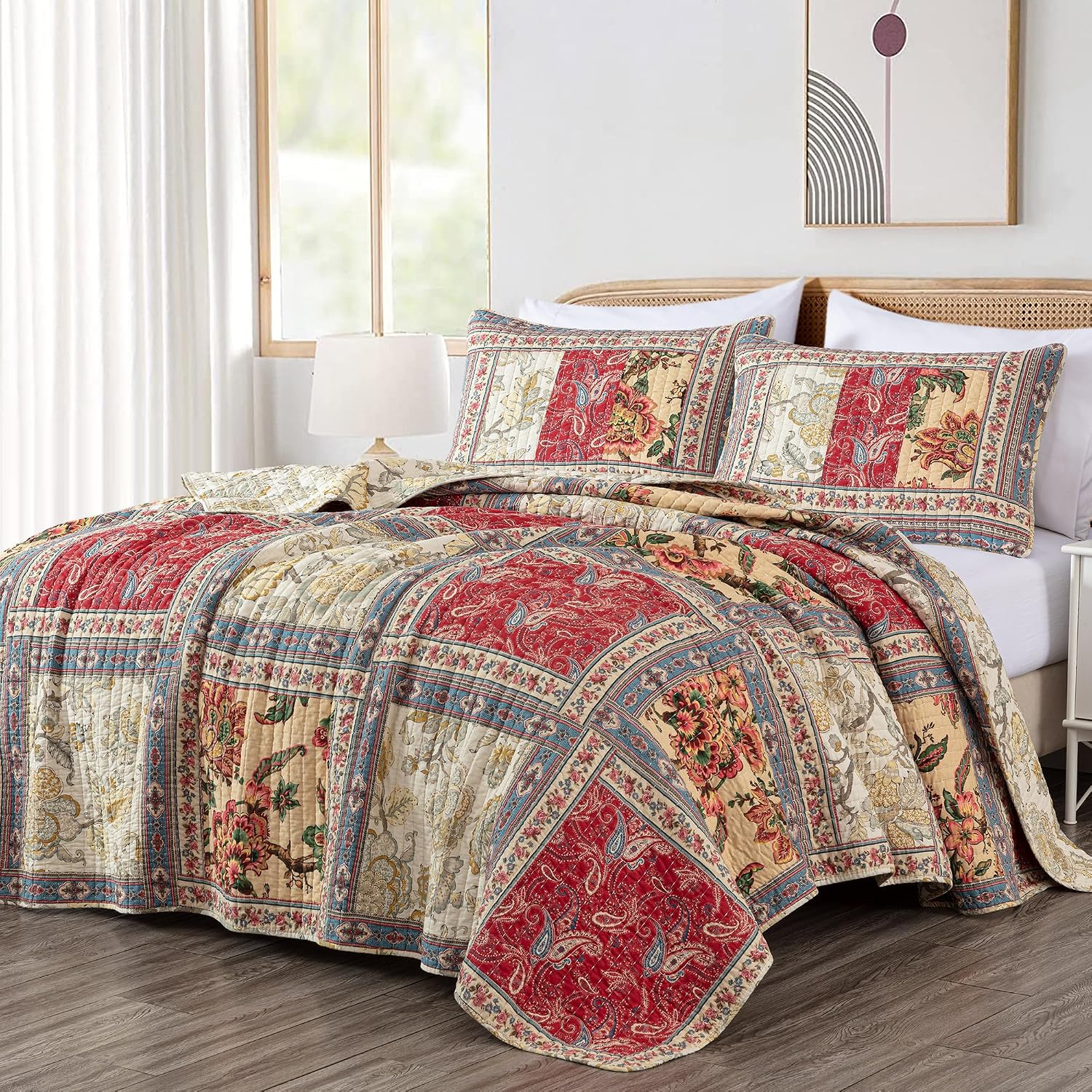 Chezmoi Collection Bambi 3-Piece Washed Patchwork Cotton Quilt Set - Soft Lightweight Breathable Reversible Floral Quilted Bedspread for All Seasons. King Size