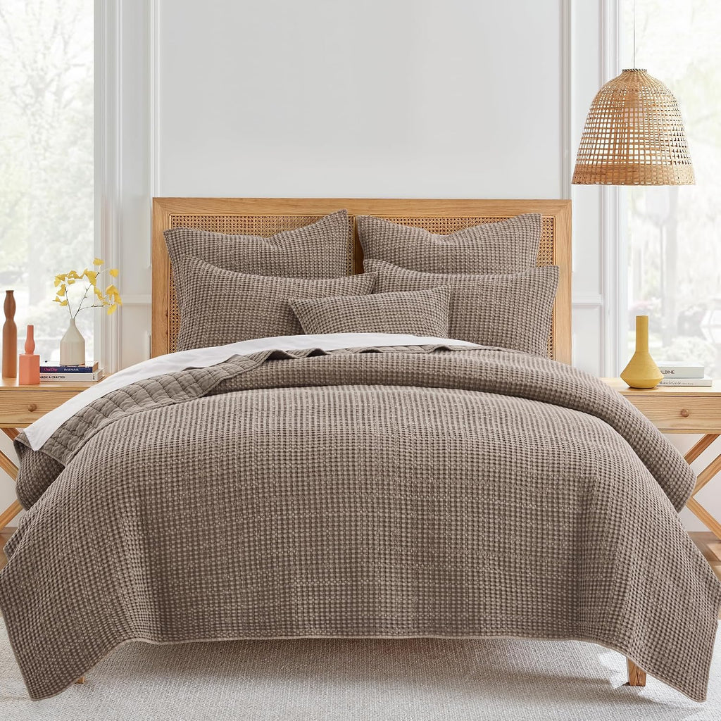 Levtex Home Mills Waffle Full/Queen Quilt Set (88x92in) with 2 Pillow Shams (26x20in) - Cocoa - Cotton Waffle Full/Queen Size Quilt Bedding Set - Lightweight, Soft, Pre-Washed