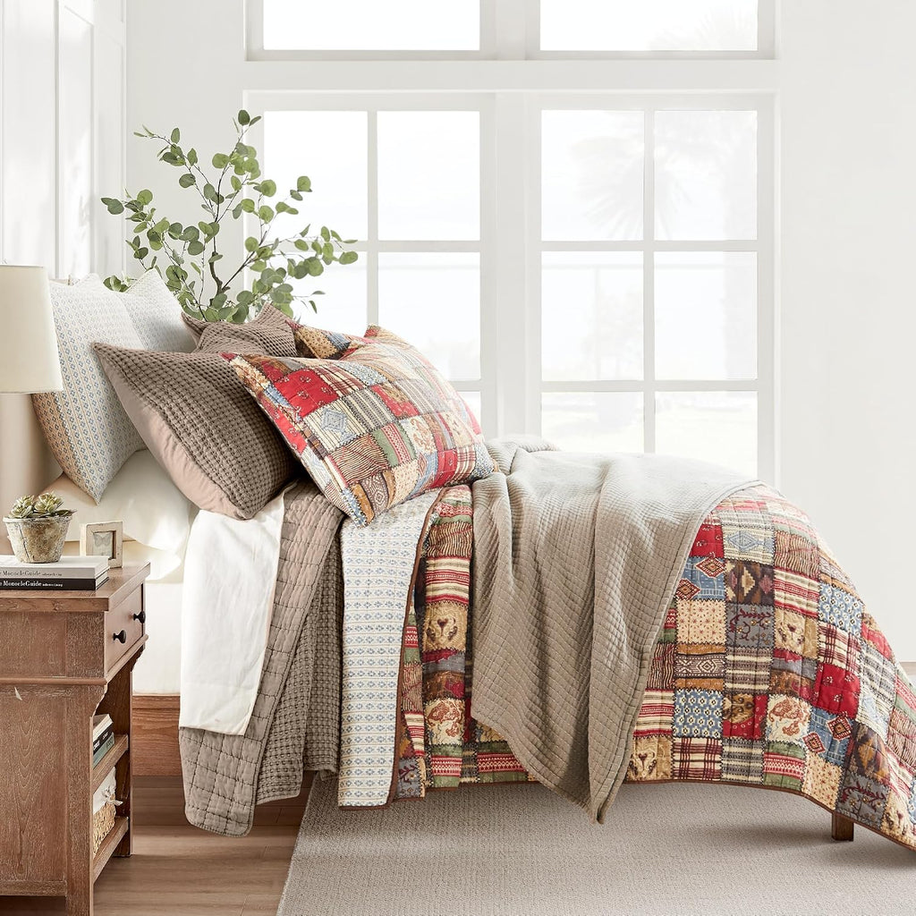 Levtex Home Mills Waffle Full/Queen Quilt Set (88x92in) with 2 Pillow Shams (26x20in) - Cocoa - Cotton Waffle Full/Queen Size Quilt Bedding Set - Lightweight, Soft, Pre-Washed