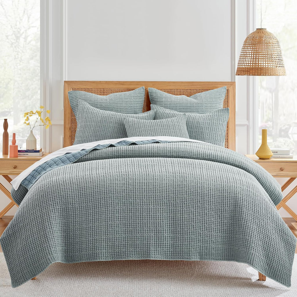 Levtex Home Mills Waffle Full/Queen Quilt Set (88x92in) with 2 Pillow Shams (26x20in) - Chambray - Cotton Waffle Full/Queen Size Quilt Bedding Set - Lightweight, Soft, Pre-Washed